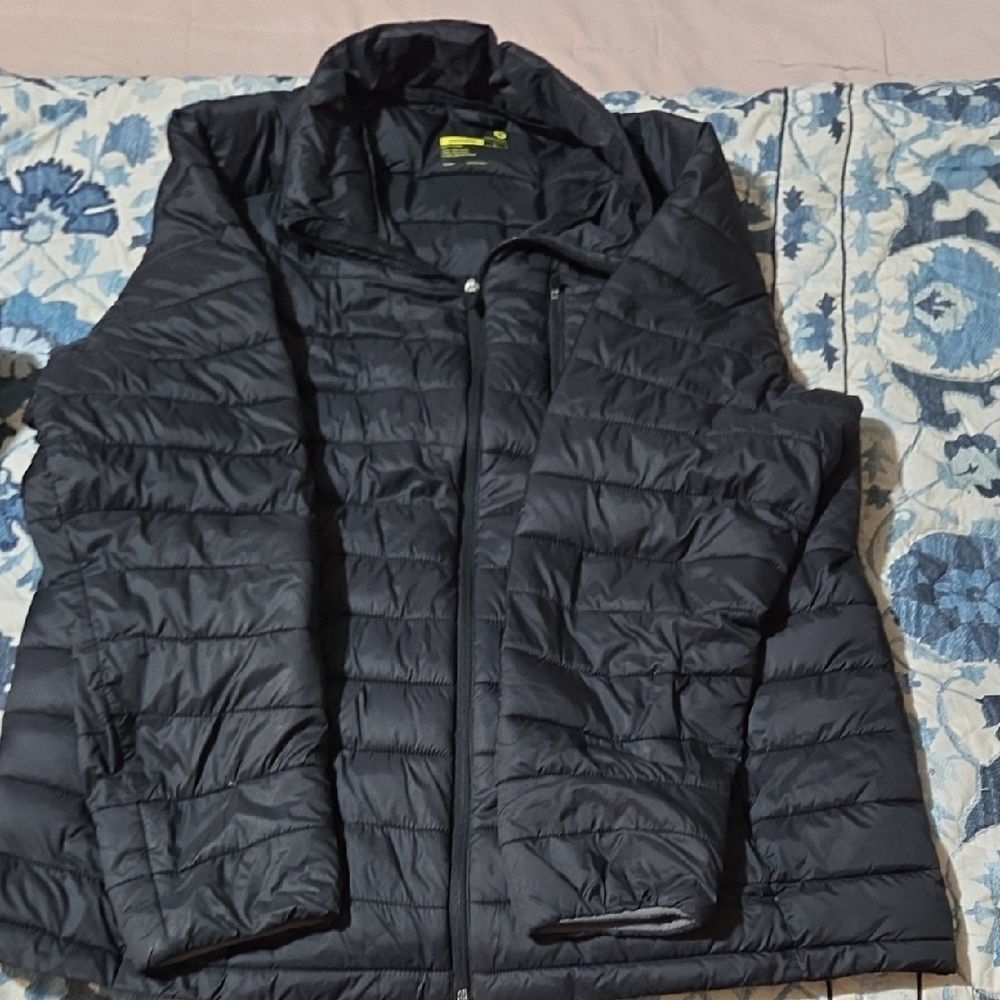 Xersion Packable Wind Resistant Lightweight Puffer Jacket NWOT